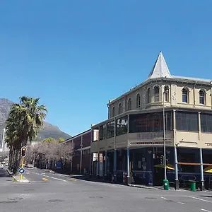 Kimberly Backpacker Cape Town